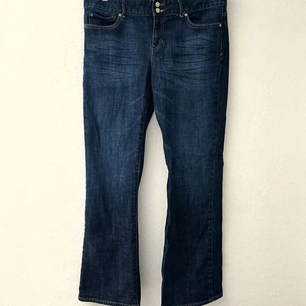 GAP ESSENTIAL BOOTCUT JEANS SIZE 14 / 32R DARK WASH DOUBLE BUTTON STRETCH GREAT